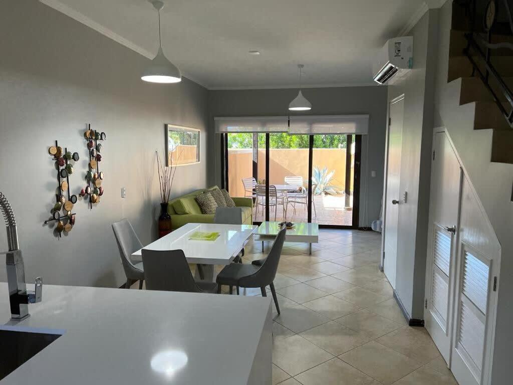 Special House In Gold Coast With Private Jacuzzi Villa Palm Beach Buitenkant foto