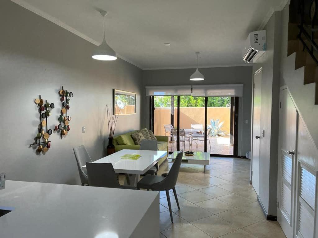 Special House In Gold Coast With Private Jacuzzi Villa Palm Beach Buitenkant foto