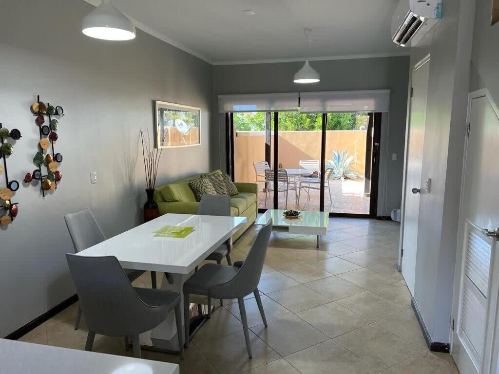 Special House In Gold Coast With Private Jacuzzi Villa Palm Beach Buitenkant foto